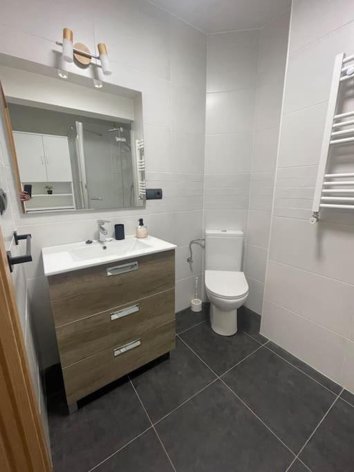 Amplio Piso Cerca Sardinero Apartment ซานตานเดร์ ภายนอก รูปภาพ