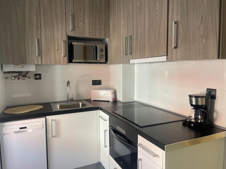 Amplio Piso Cerca Sardinero Apartment ซานตานเดร์ ภายนอก รูปภาพ